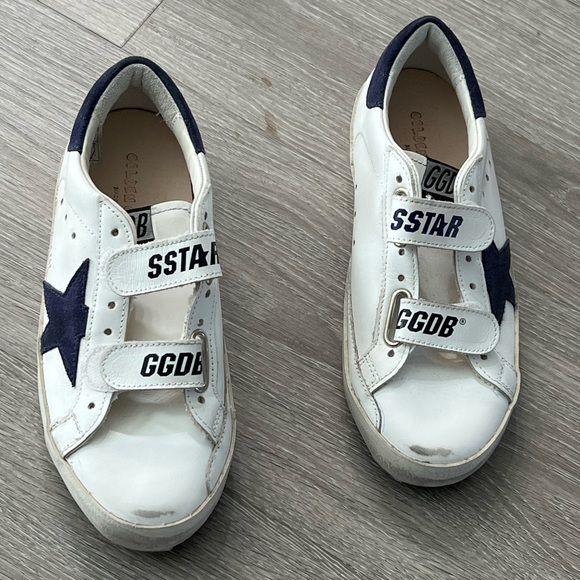 Golden Goose Kids White and Black Sneakers - Picture 2 of 4